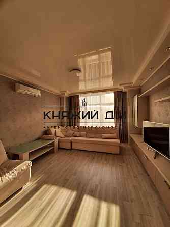 Оренда Квартира 2-кімнатна, 10/18 поверх на Днепровская Набережная Kiev