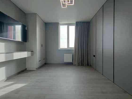 1 комнатная 54 кв.м. в  ЖК Бульвар Акаций Odessa