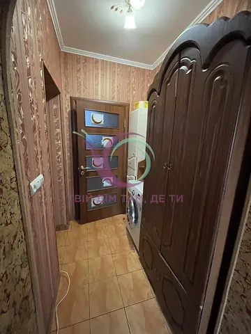 Продаж 2-поверховий   250 кв.м  на Батумська вулиця 16 Чернівці - фото 2