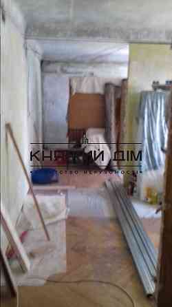 Продаж 2-х кім. квартири на Харківському шосе. Код об'єкта: 21137422 Київ