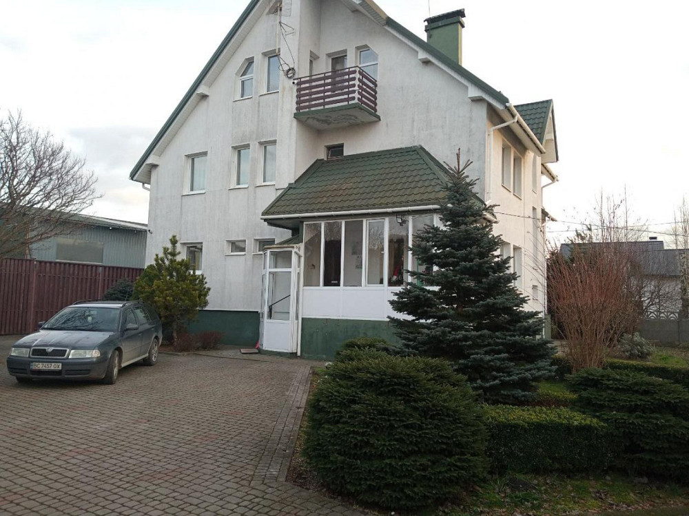 Продаж Будинок 9-кімнатний на вул. Джерельна Рясне-Руське - изображение 2