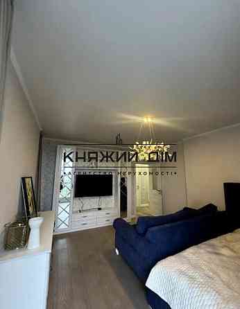 Оренда Квартира 2-кімнатна, 15/20 поверх на Светлая ул. Kiev