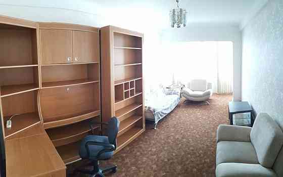 Оренда Квартира 2-кімнатна, 5/9 поверх на ул. Березняковская, 14-а Київ