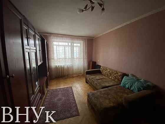 Продаж Квартира 1-кімнатна, 2/5 поверх на Відродження Луцьк