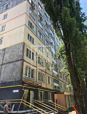 Продаж Квартира 3-кімнатна, 1/9 поверх на вул. Івана Дзюби Київ