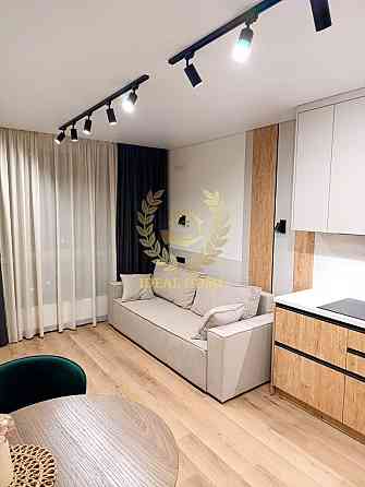 Продаж Квартира 1-кімнатна на Всеволода Змиенко ул., 15/23 Киев