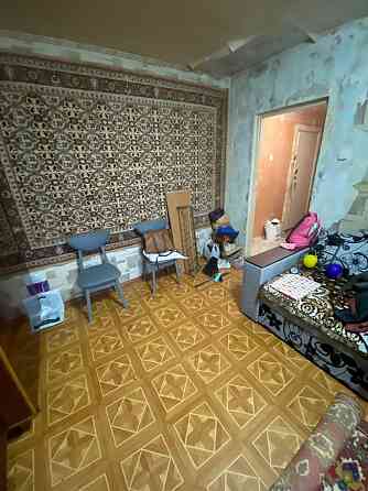 Продаж Квартира 2-кімнатна, 8/9 поверх на Осенняя ул., 9А Дніпро