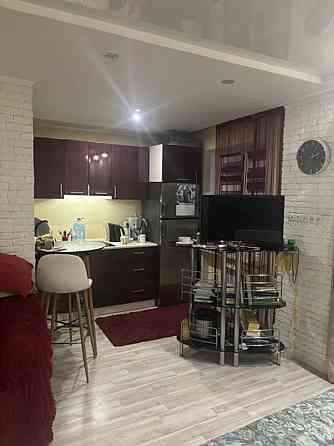 Оренда Квартира 1-кімнатна, 4/5 поверх на Олени Теліги, 37 Київ