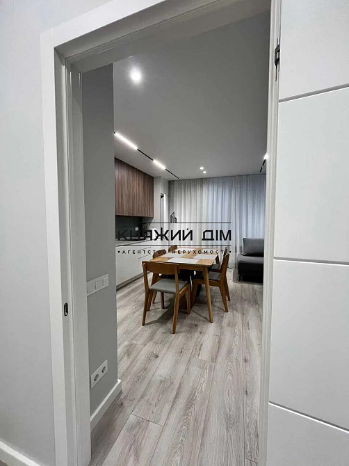 Продаж 2 кімнатної роздільної  в ЖК SEVEN,м.Осокорки Київ - фото 2