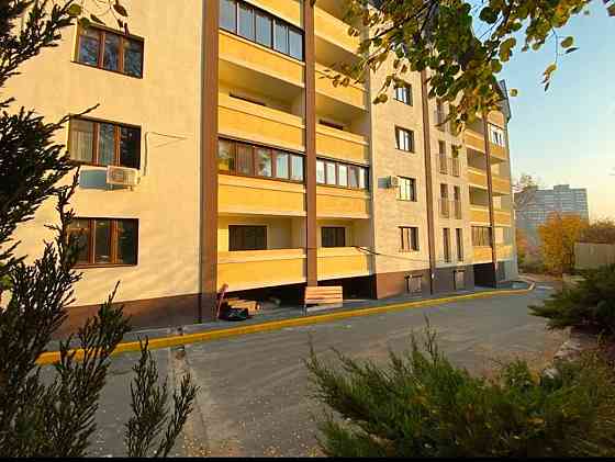 Продаж Квартира 1-кімнатна, 4/6 поверх на Ясногорська Київ