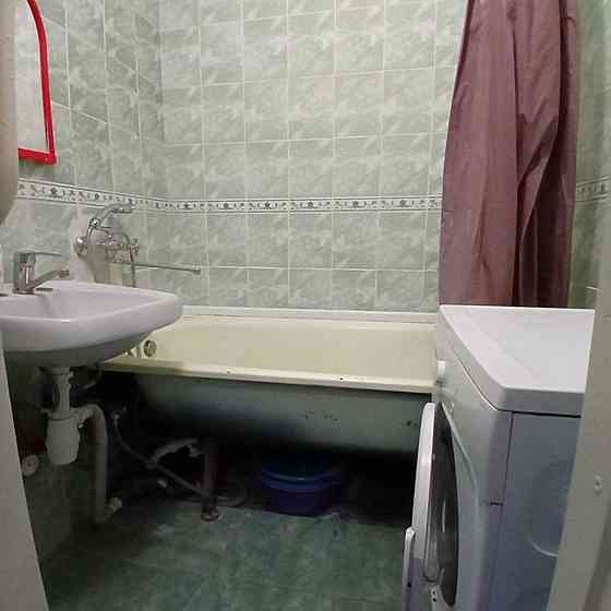 Оренда Квартира 1-кімнатна, 10/10 поверх на Драгоманова, 18 Kiev