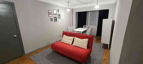 Оренда Квартира 3-кімнатна, 2/9 поверх на ул. Славгородская Киев