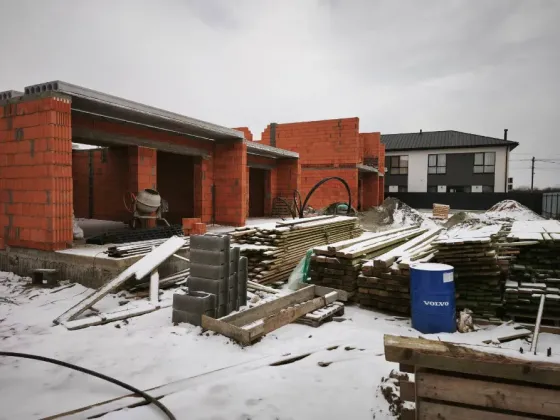 Продаж 2-поверховий Дуплекс з ділянкою 3.5 сот 140 кв.м 4 кімн. на Мінська Ужгород