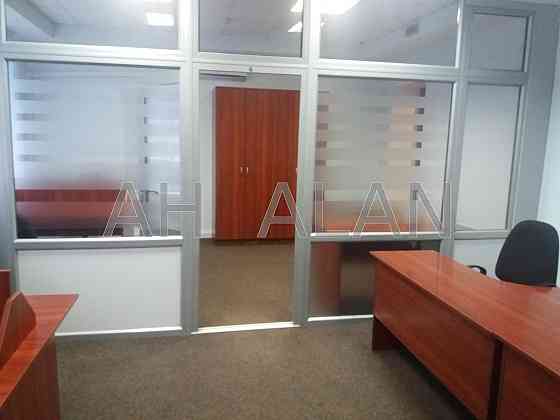 Оренда офісне приміщення на вул. Ігорівська приміщень - 2, поверх - 1/7 Киев