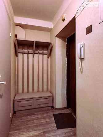 Оренда Квартира 1-кімнатна, 8/8 поверх на Велика Васильківська, 129 Київ