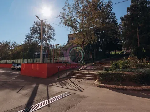 Продаж 3к Квартира 80 кв.м Вокзальна (Гагаріна Юрія) вулиця 54Б Чернівці - фото 16