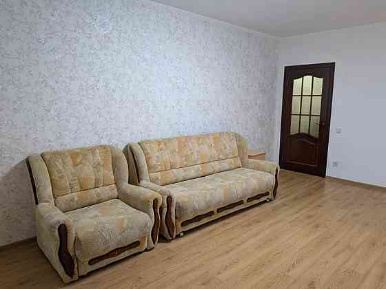 Оренда Квартира 1-кімнатна, 10/10 поверх на Драгоманова, 11 Київ