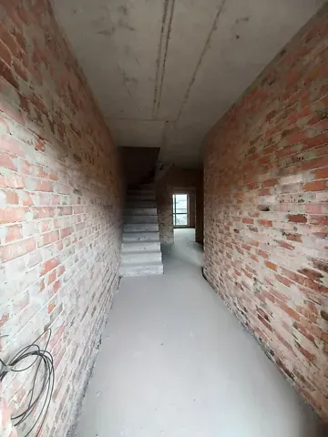 Продаж 2-поверховий   100 кв.м 4 кімн. на вул. Кулика і Гудачека Рівне - фото 9