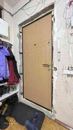 Продаж Квартира 3-кімнатна, 12/16 поверх на Панча Петра вул., д. 9 Киев