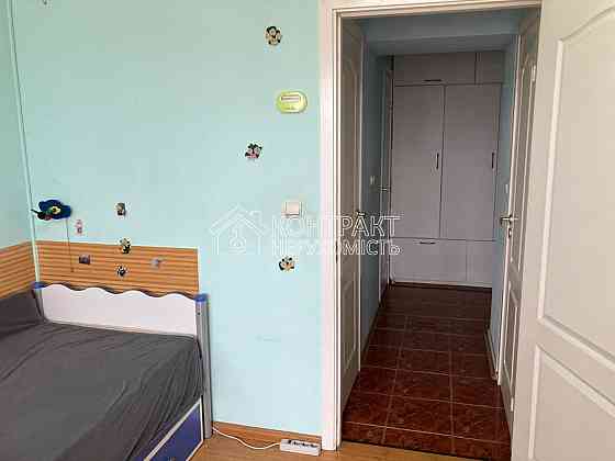 Оренда Квартира 4-кімнатна, 7/9 поверх на вул. Героїв Харкова Харків