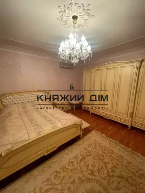 Простора трикімнатна квартира в престижному центрі Києва. №21145306 Київ - фото 5