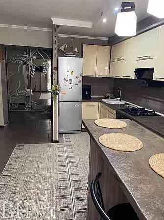 Продаж Квартира 2-кімнатна, 9/10 поверх на Кравчука Луцк