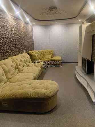 Оренда Квартира 3-кімнатна, 1/5 поверх на вул. Ювілейний Харків