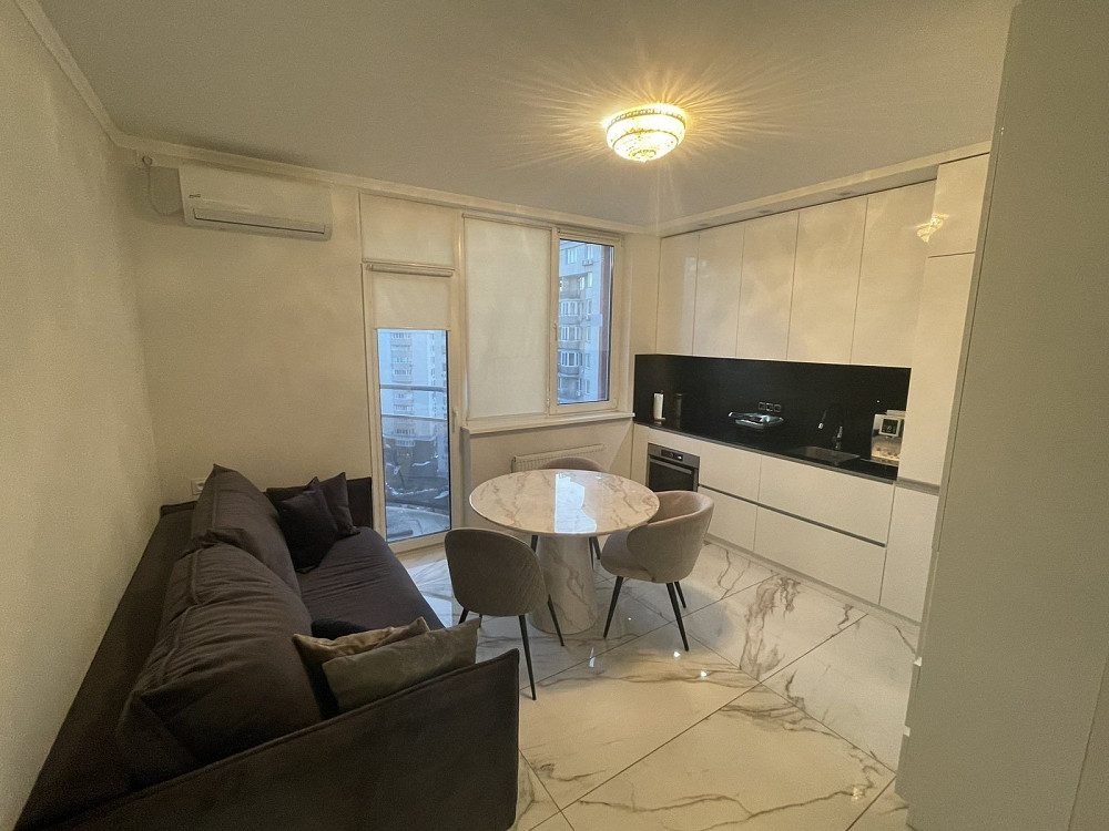 Оренда Квартира 1-кімнатна, 12/18 поверх на Степана Рудницького вул., д. 3/7 Киев - изображение 2