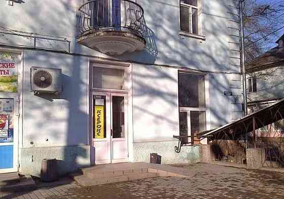 Оренда торгове приміщення на Адмиральский пр. поверх - 1/2 Одеса