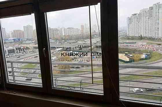 Простора 4-кімнатна квартира для сім’ї | вул. Дніпровська набережна, 26-І.м.Осокорки Київ