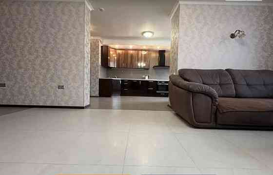 Оренда Квартира 3-кімнатна, 9/37 поверх на улица Княжий Затон, д.21 Київ