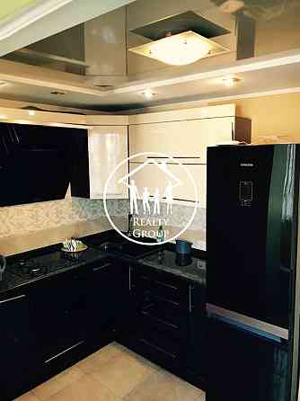 Оренда Квартира 5-кімнатна, 6/8 поверх на Бальзака вул., 25 Львов