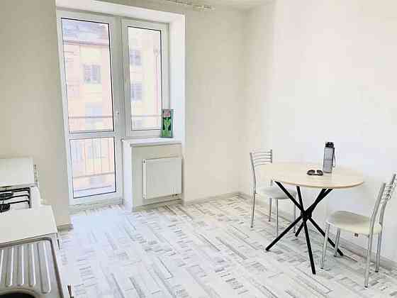 Оренда Квартира 1-кімнатна, 6/7 поверх на ул. Академика Лебедева, 1 Київ