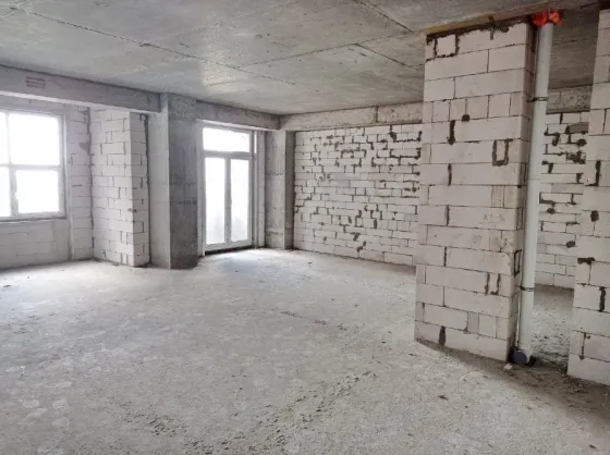 Продам квартиру після будівельників, ЖК Баку Дніпро