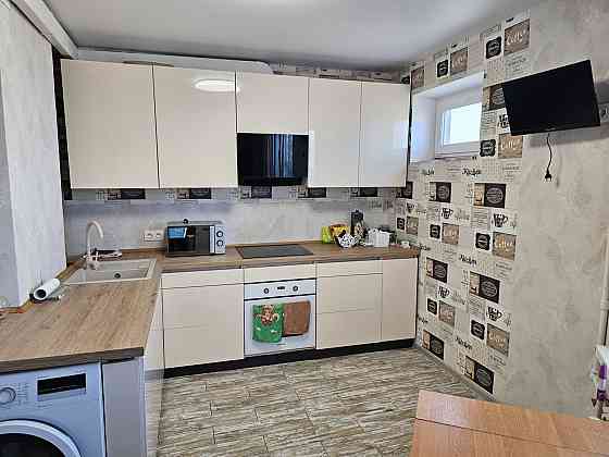 Продаж Квартира 3-кімнатна, 16/16 поверх на Щербины ул., 2 Дніпро