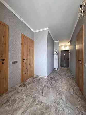 Продаж Квартира 3-кімнатна, 18/25 поверх на Максимовича Михайла вул., д. 3Д Kiev