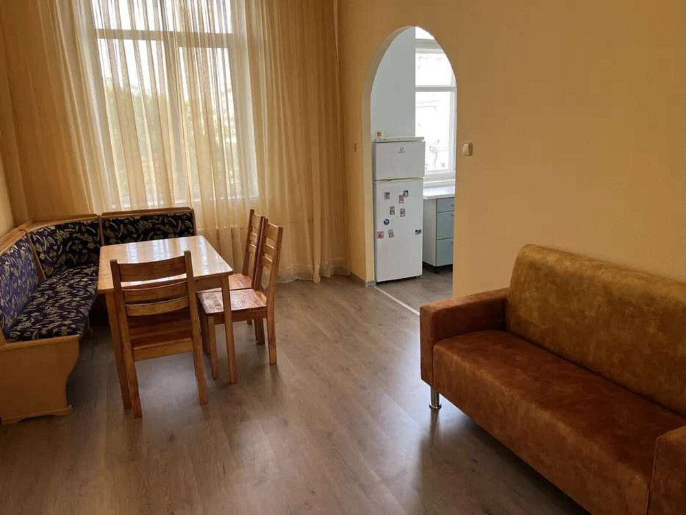 Оренда Квартира 3-кімнатна, 6/8 поверх на ул. Михаила Коцюбинского Киев - изображение 2