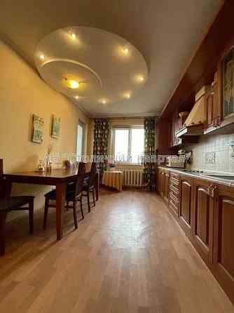 Продаж Будинок 3-кімнатний на Милославська вул., 45 Kiev