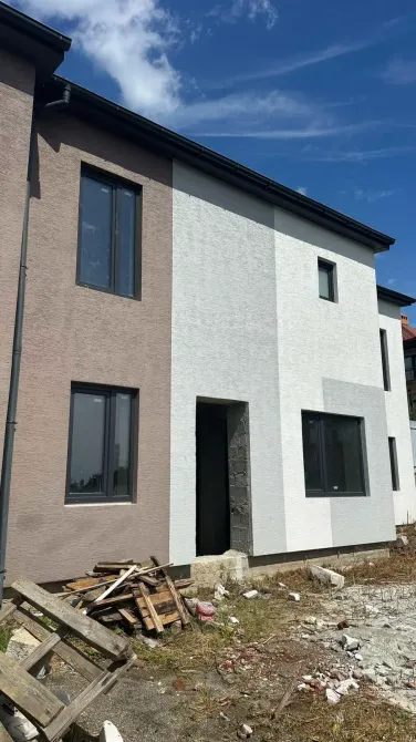 Продаж 2-поверховий Котедж з ділянкою 3.5 сот 150 кв.м 4 кімн. на Стефаника 36 Ужгород - фото 2