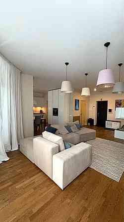 Продаж Квартира 3-кімнатна, 9/12 поверх на Миколи Міхновського вул., д. 14-16 Киев