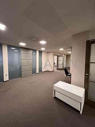 Оренда офісне приміщення на вул. Ярославів Вал приміщень - 4, поверх - 2/6 Київ