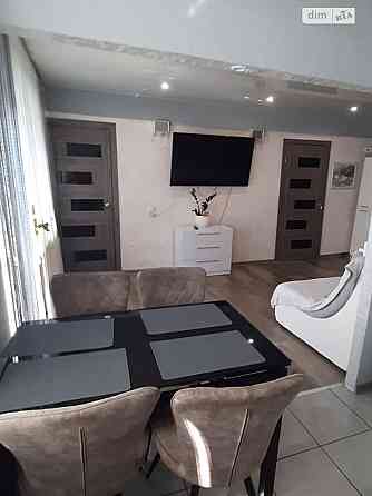 Продаж Квартира 3-кімнатна, 5/5 поверх на вул. Слівенська Тернопіль