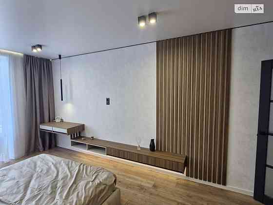 Продаж Квартира 1-кімнатна, 8/10 поверх на Праведників Світу (Максимовича) Vinnytsya