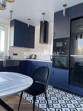 Продаж 2к Квартира 71 кв.м Ревуцького вул. Kiev