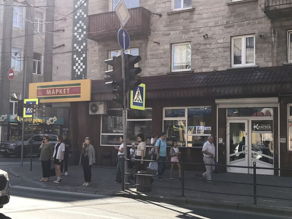 Оренда приміщення вільного призначення поверх - 1/3 Тернополь - изображение 2