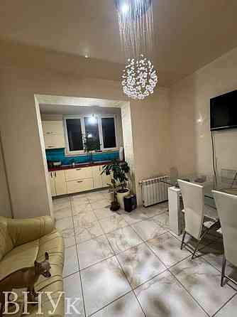 Продаж Квартира 3-кімнатна, 7/10 поверх Івано-Франківськ