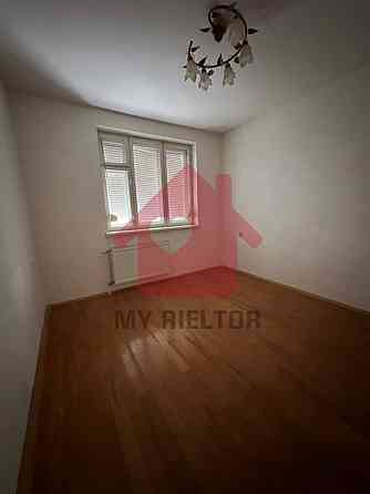 Продаж чотирикімнатної квартири по вул.Капушанська. Uzhhorod