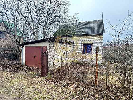 Продаж Будинок 4-кімнатний на Садовая ул. Kruhlyk