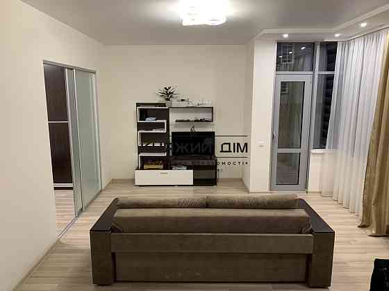 Оренда Квартира 2-кімнатна, 10/10 поверх на Дарницкий бульв. Kiev