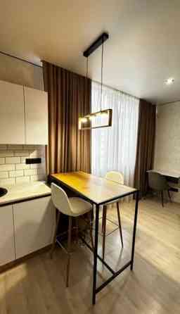 Продаж Квартира 1-кімнатна на ул. Школьная, 43/1 